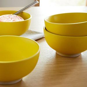 West Elm Formosa Cereal Bowls, Stoneware, Set of 4, Yellow. New!!!
